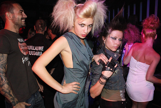   2010     