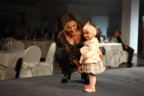   VIP Fashion Group  2009    