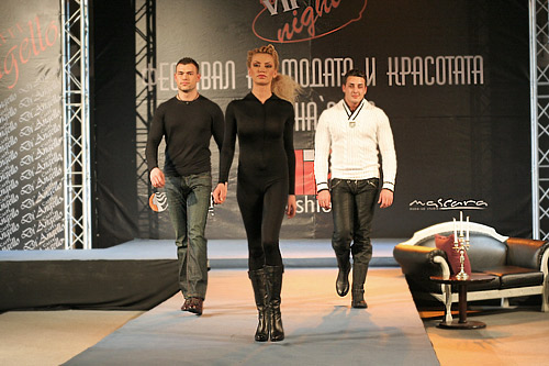   VIP Fashion Group  2009    