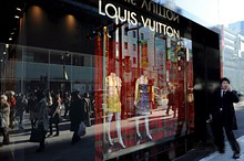 Louis Vuitton     
