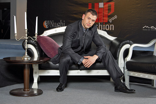   VIP Fashion Group  2009    