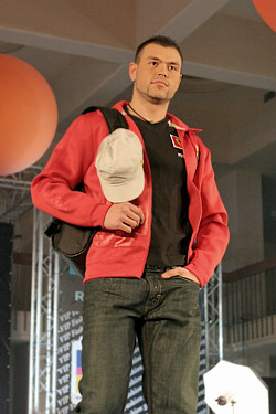   VIP Fashion Group  2009    