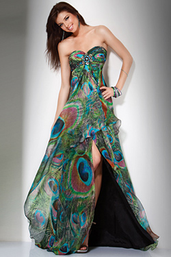BELNOIR представя американски бални рокли колекция 2011