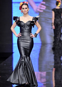  18-  Flamenco Fashion Show  