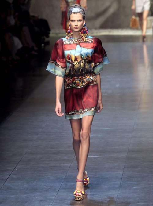  :  - 2013  Dolce & Gabbana