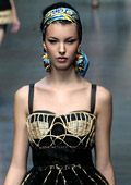  :  - 2013  Dolce  &amp; Gabbana