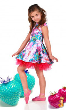 Dress your little princess from fashion house Junona