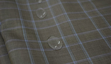 Dormeuil offers a new fabric for men's summer suits