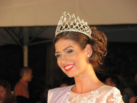 Жаклина Братанова стана Мис Варна 2013