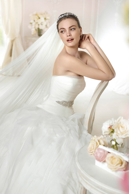 Bridal dresses 2015 by some of the world's most famous fashion houses at 'Brilyantin' Wedding Center