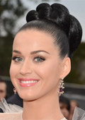 Katy Perry with a jewelry collection