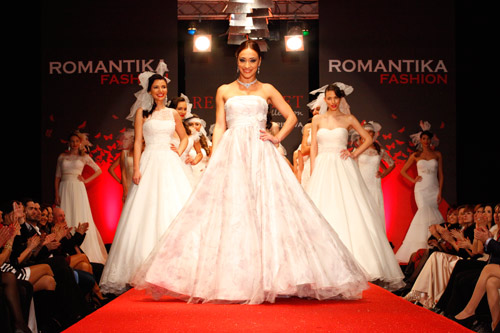 The last collection of the Bulgarian designer Sofia Borisova - RED CARPET