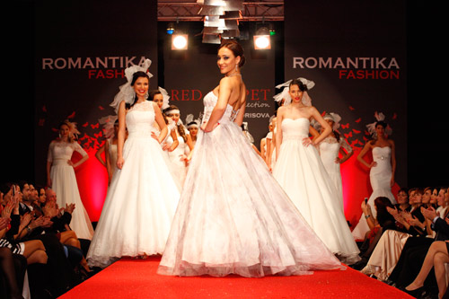 The last collection of the Bulgarian designer Sofia Borisova - RED CARPET