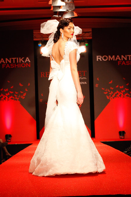 The last collection of the Bulgarian designer Sofia Borisova - RED CARPET