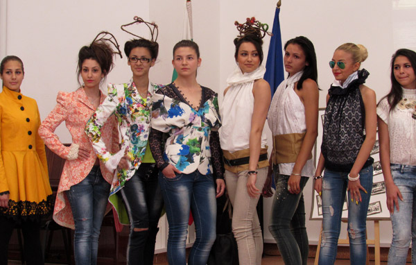 Spring-Summer 2015 vintage collection by two Bulgarian students