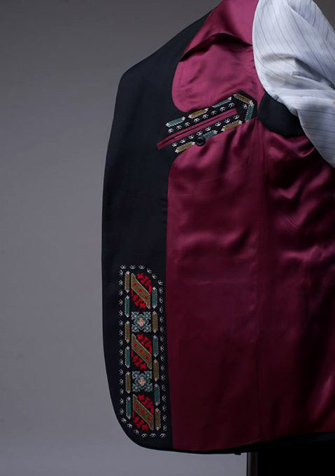 Fashion trends: Men's suit jackets with Bulgarian folklore motifs by Richmart