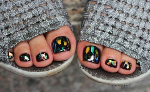 Fall-Winter 2015/2016 Trends: Shattered Glass Manicure