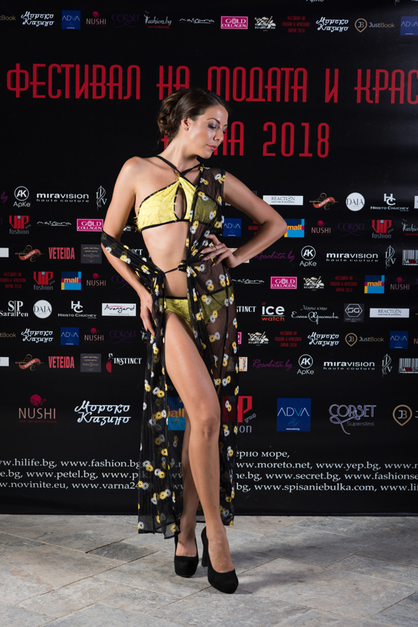 Бански костюми от Авандард по време на Фестивала на Модата и Красотата 2018