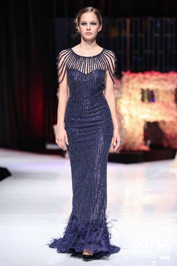 Христо Чучев блесна с дизайнерски рокли - бижута