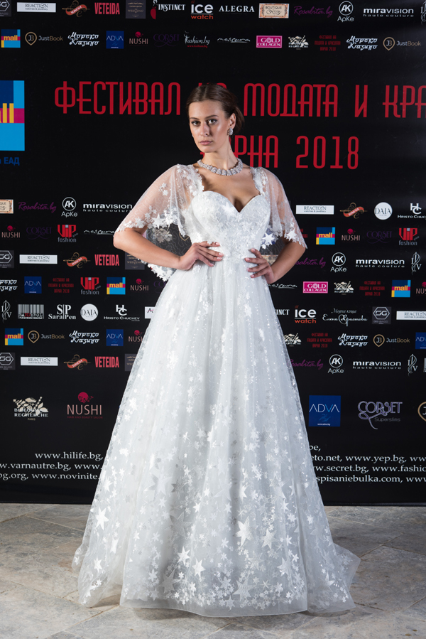 Модна къща Тонена показа сватбена мода на Фестивала на Модата и Красотата 2018
