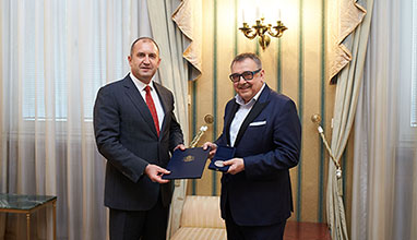 Head of state Rumen Radev awards Prof. Lubomir Stoykov with presidential honorary sign