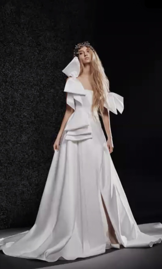    2022  Bridal Fashion