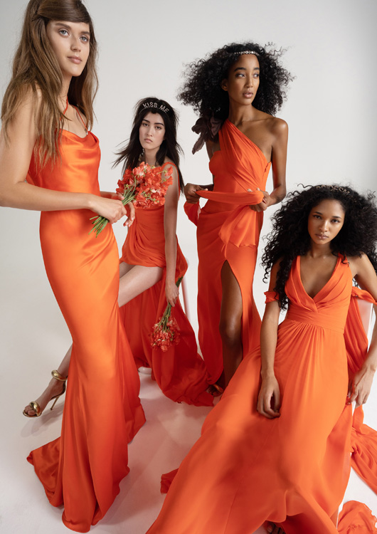Оранжеви бални рокли