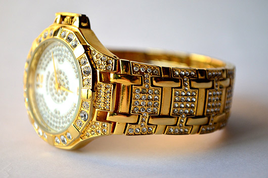 Най-добрите часовници с диаманти за незабравим стил