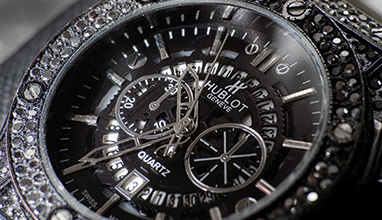 Диамантите са вечни: Най-добрите часовници с диаманти за незабравим стил