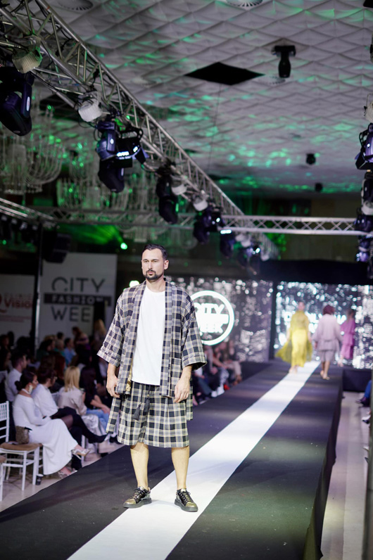    City Fashion Week  