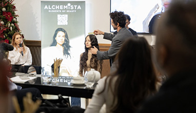 Невероятният стилист Франко Гоби направи показно пред български коафьори Невероятният стилист Франко Гоби направи показно пред български коафьори