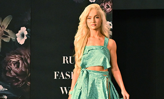 Axel Hardy a présenté sa collection printemps-été 2025 HARMONY à la Fashion Week de Ruse