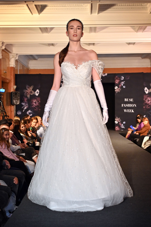 ATELIER BANDEROL     Ruse Fashion Week       