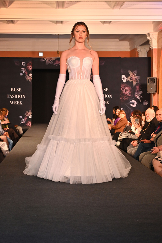ATELIER BANDEROL     Ruse Fashion Week       