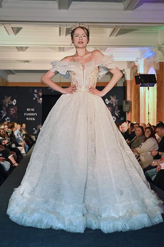 ATELIER BANDEROL     Ruse Fashion Week       