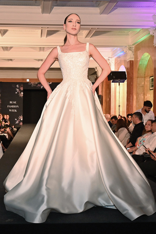 POVODA – Bridal Dresses with a Personal Approach and Attention to Detail