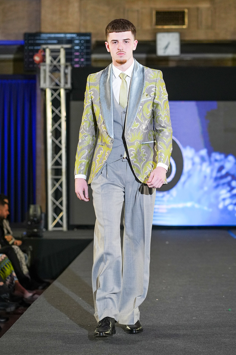 �������� PRESTIGE 2026 �� ATELIER BANDEROL ������ �� Ruse Fashion Week