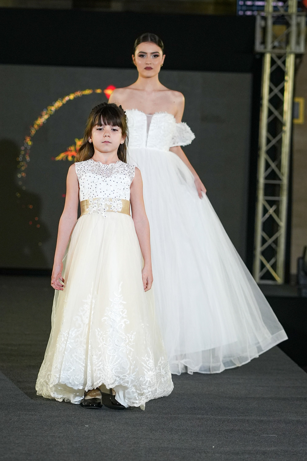 �������� �� DESSA THEA BRENJENS �� Ruse Fashion Week