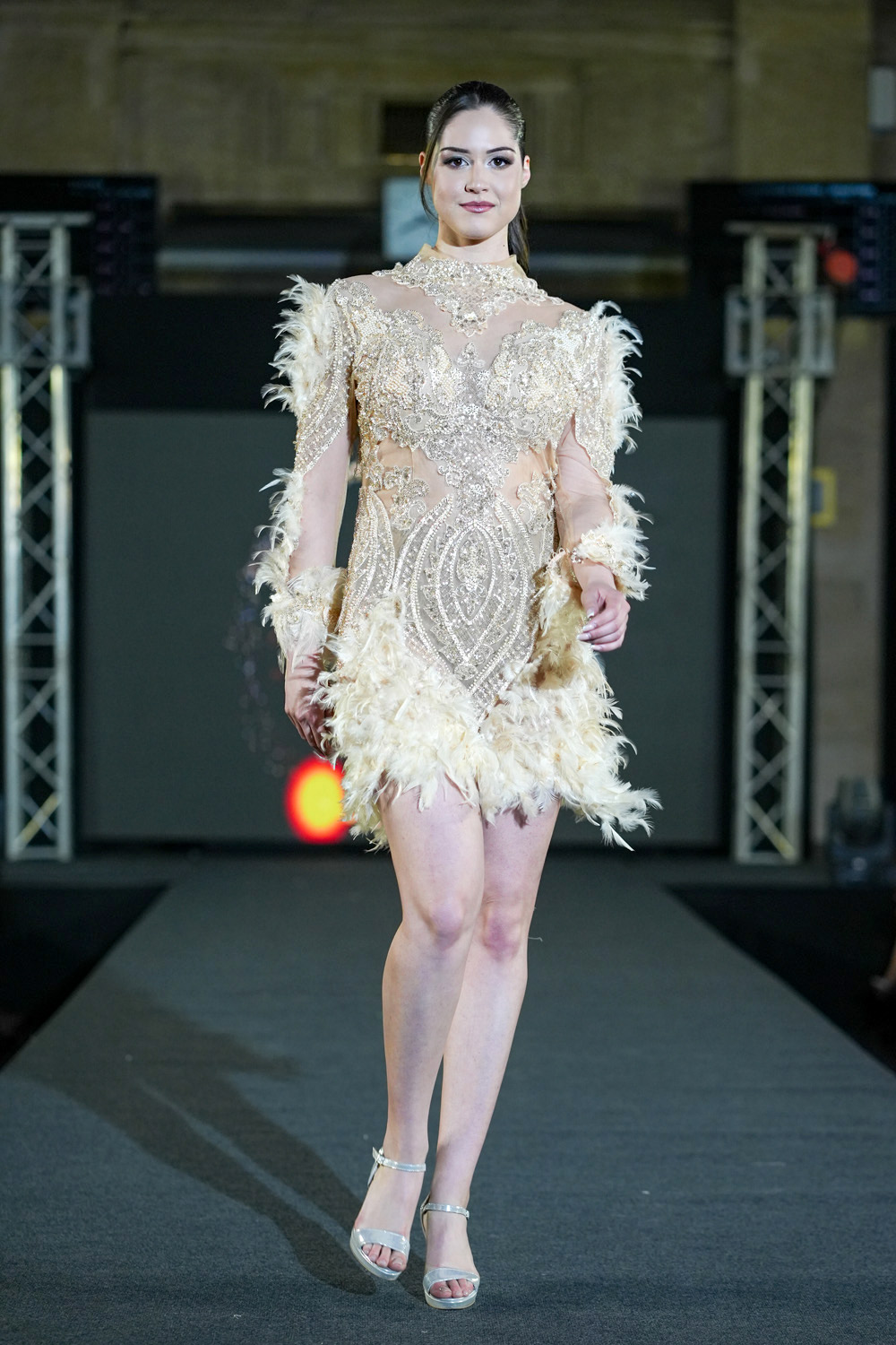 �������� �� DESSA THEA BRENJENS �� Ruse Fashion Week