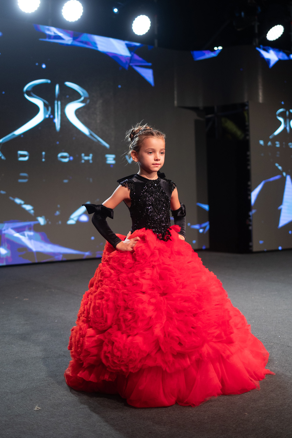 �������� �� ������ � ��������� 2026 - Glam Fashion Show