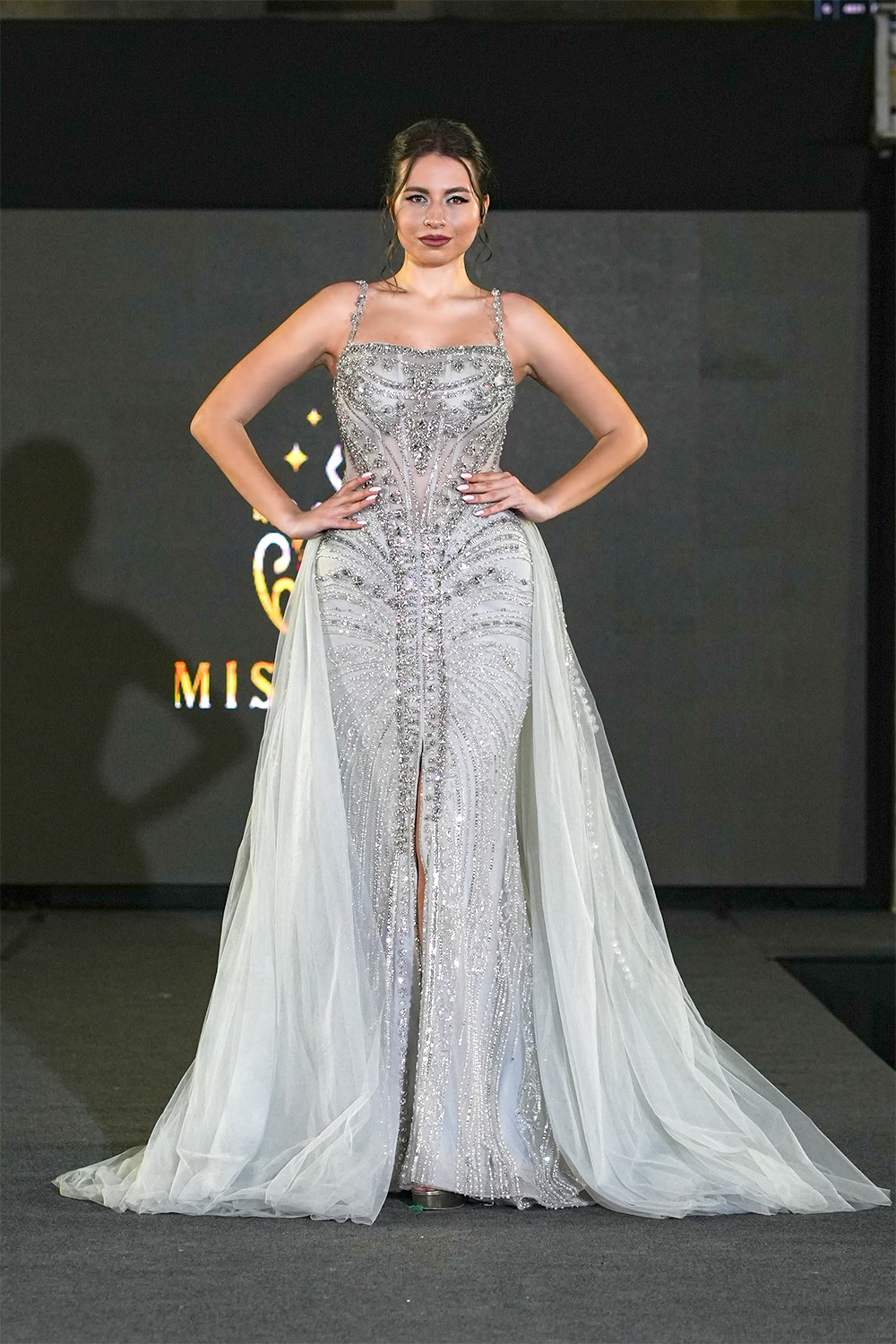 Miss Queen �� Ruse Fashion Week