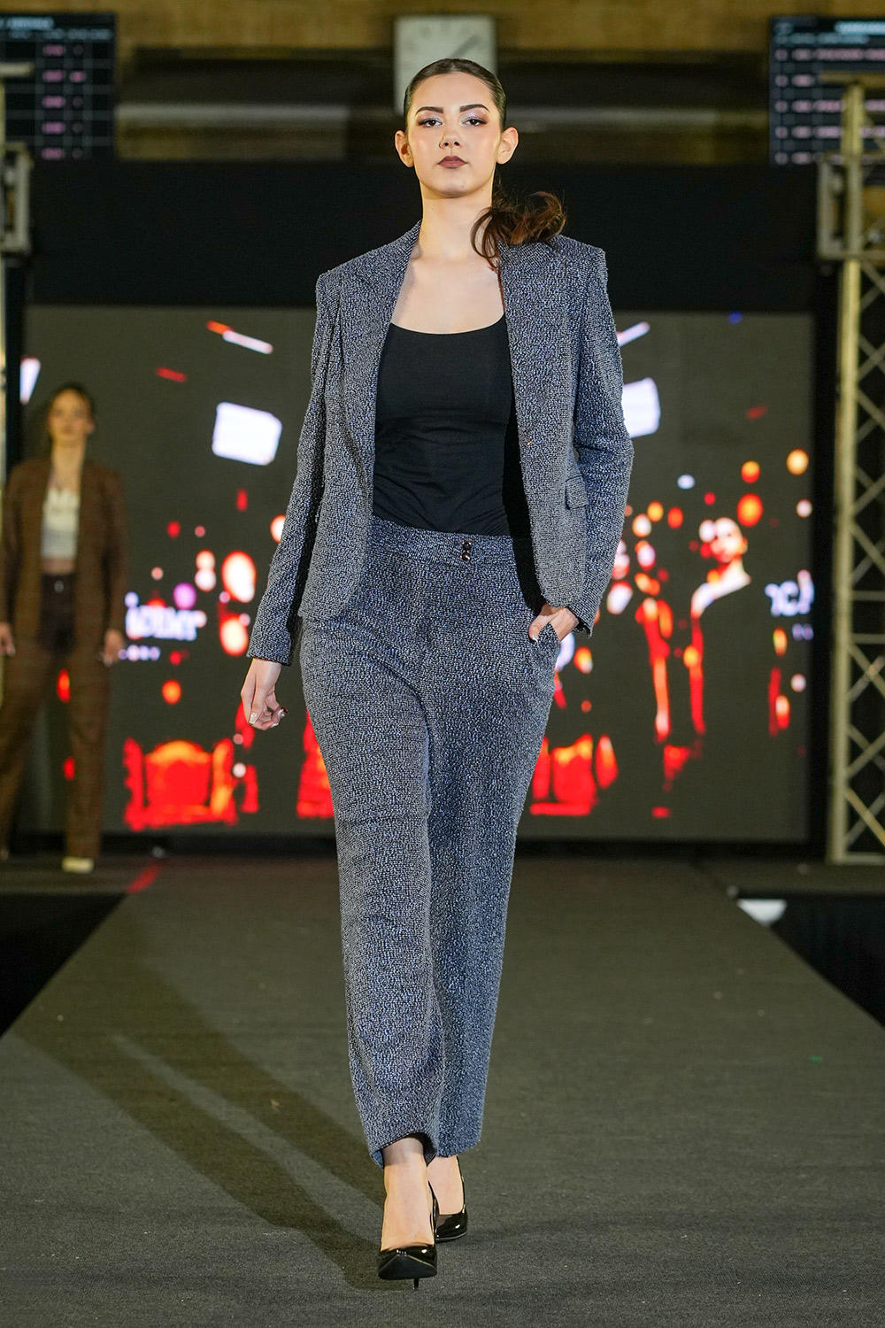 ���������� �� "���� � �����" ������ �� ����������, ������� � ������������ ������������