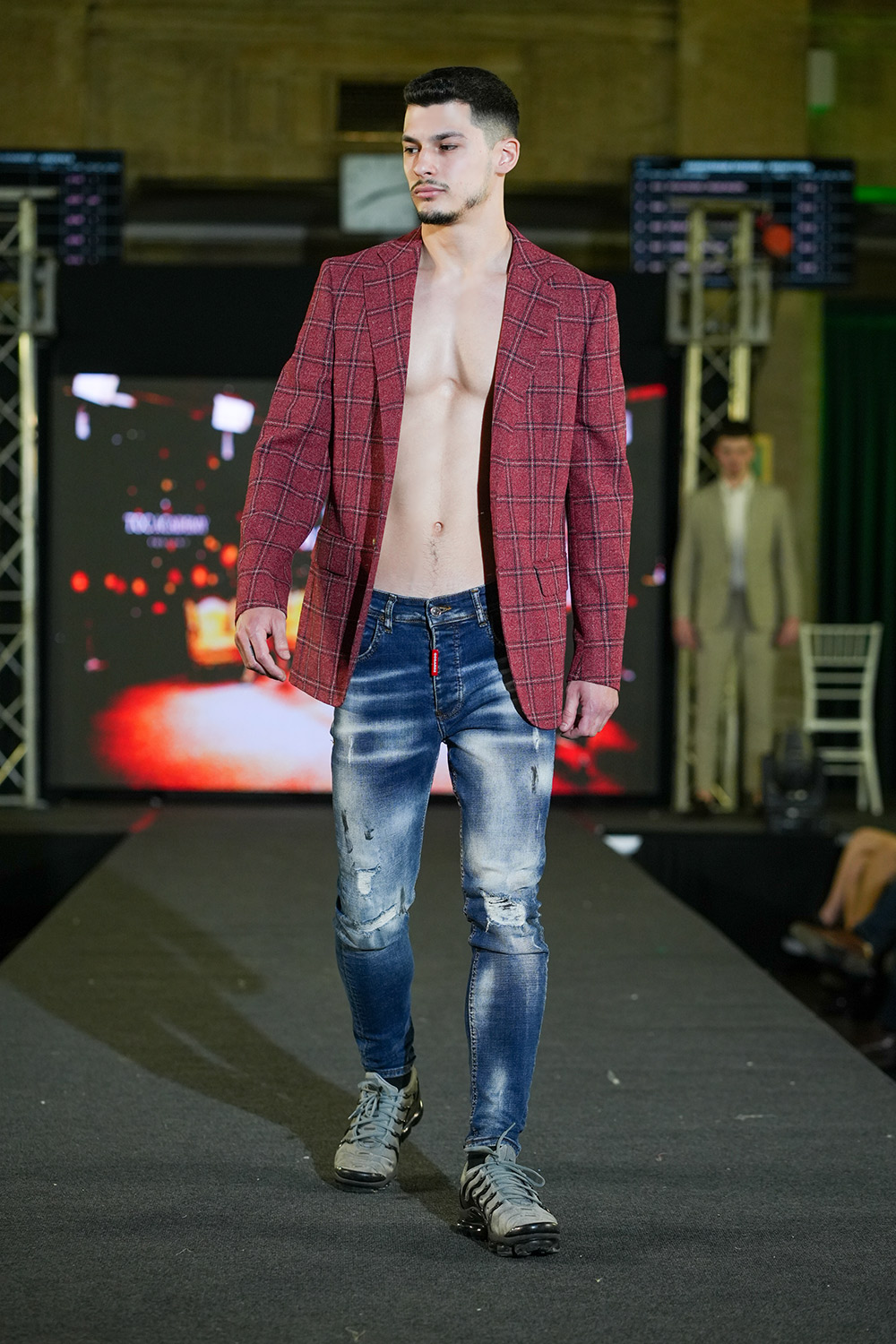 ���������� �� "���� � �����" ������ �� ����������, ������� � ������������ ������������