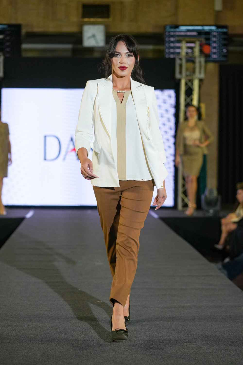 DANINI - �����������, ��������� � ��������