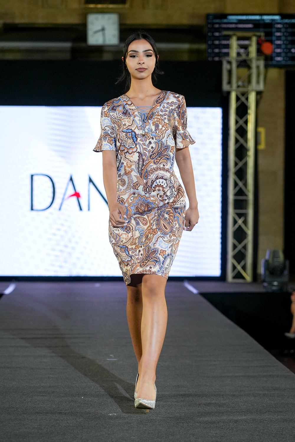 DANINI - �����������, ��������� � ��������