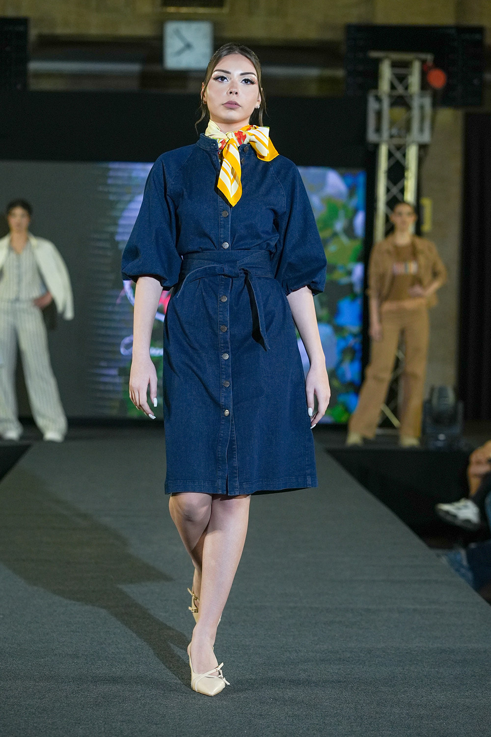 РОСИ представи колекция пролет-лято 2026 на Ruse Fashion Week