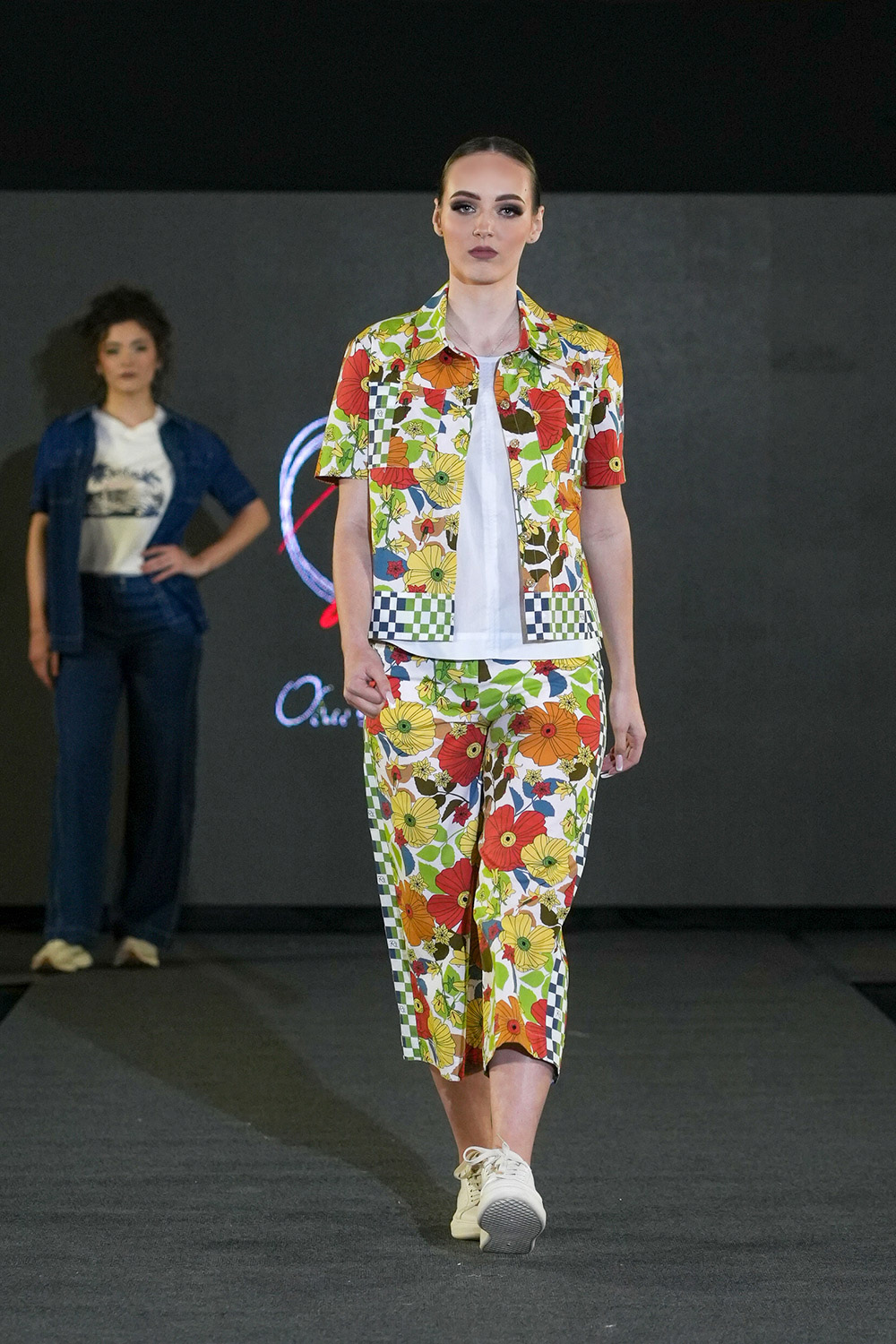 РОСИ представи колекция пролет-лято 2026 на Ruse Fashion Week