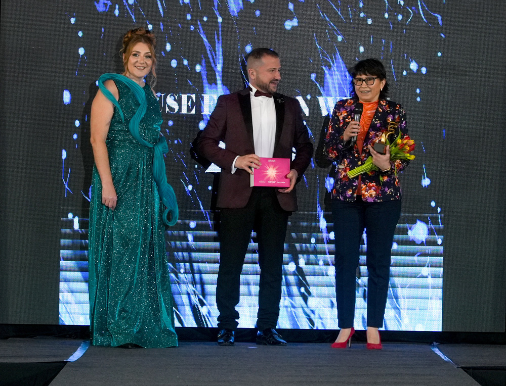 РОСИ представи колекция пролет-лято 2026 на Ruse Fashion Week