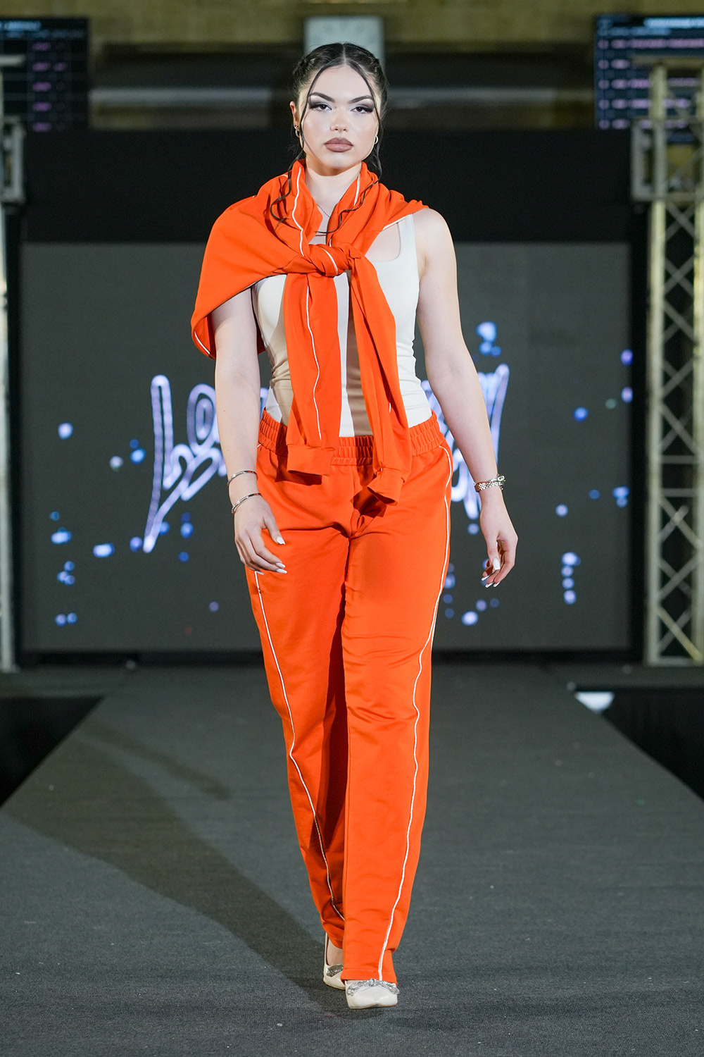 Lowky Broken ��������� ��������� �� �������� ����