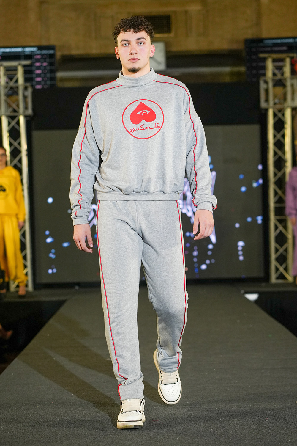 Lowky Broken ��������� ��������� �� �������� ����